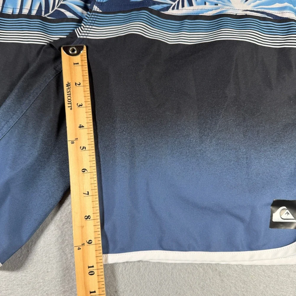 Quiksilver Mens Boardshorts Blue Tropical Palm Ombre Hawaii Surf Shorts Size 36